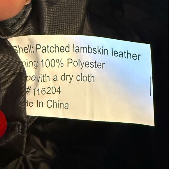 Black Leather Shoulder Bag - Picture 8 of 8